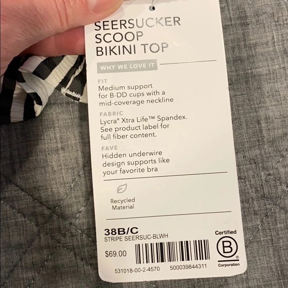 Athleta NWT Seersucker Scoop Bikini Top